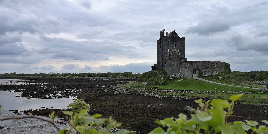 Dunguaire Castle